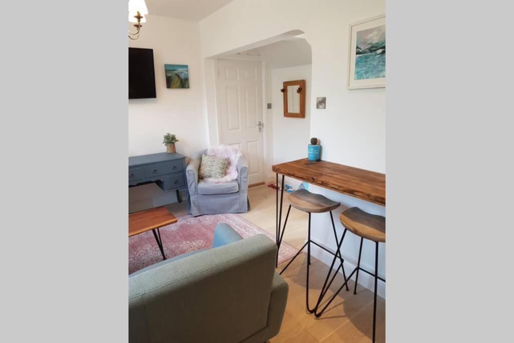 St Ives Apartment Private Parking With Garden 10 Minute Walk Into Town And Beach Exterior foto