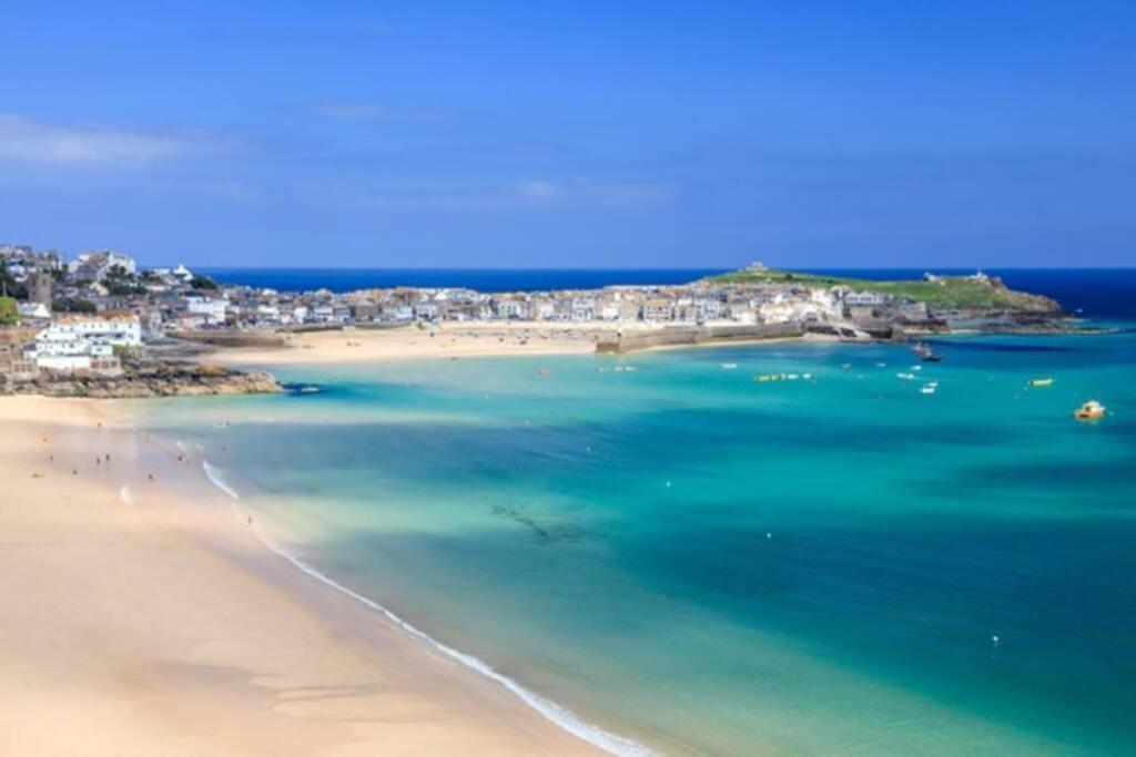 St Ives Apartment Private Parking With Garden 10 Minute Walk Into Town And Beach Exterior foto